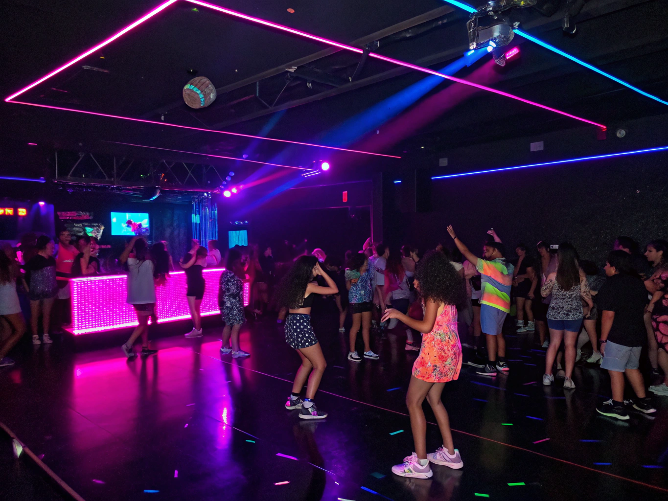 Festive lighting setup on dance floor